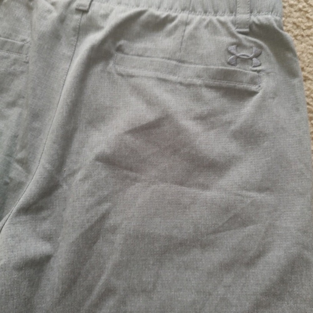 Under‎ Armour Mens Golf Shorts Size 32 Gray HeatGear Athletic Performance - Picture 6 of 6